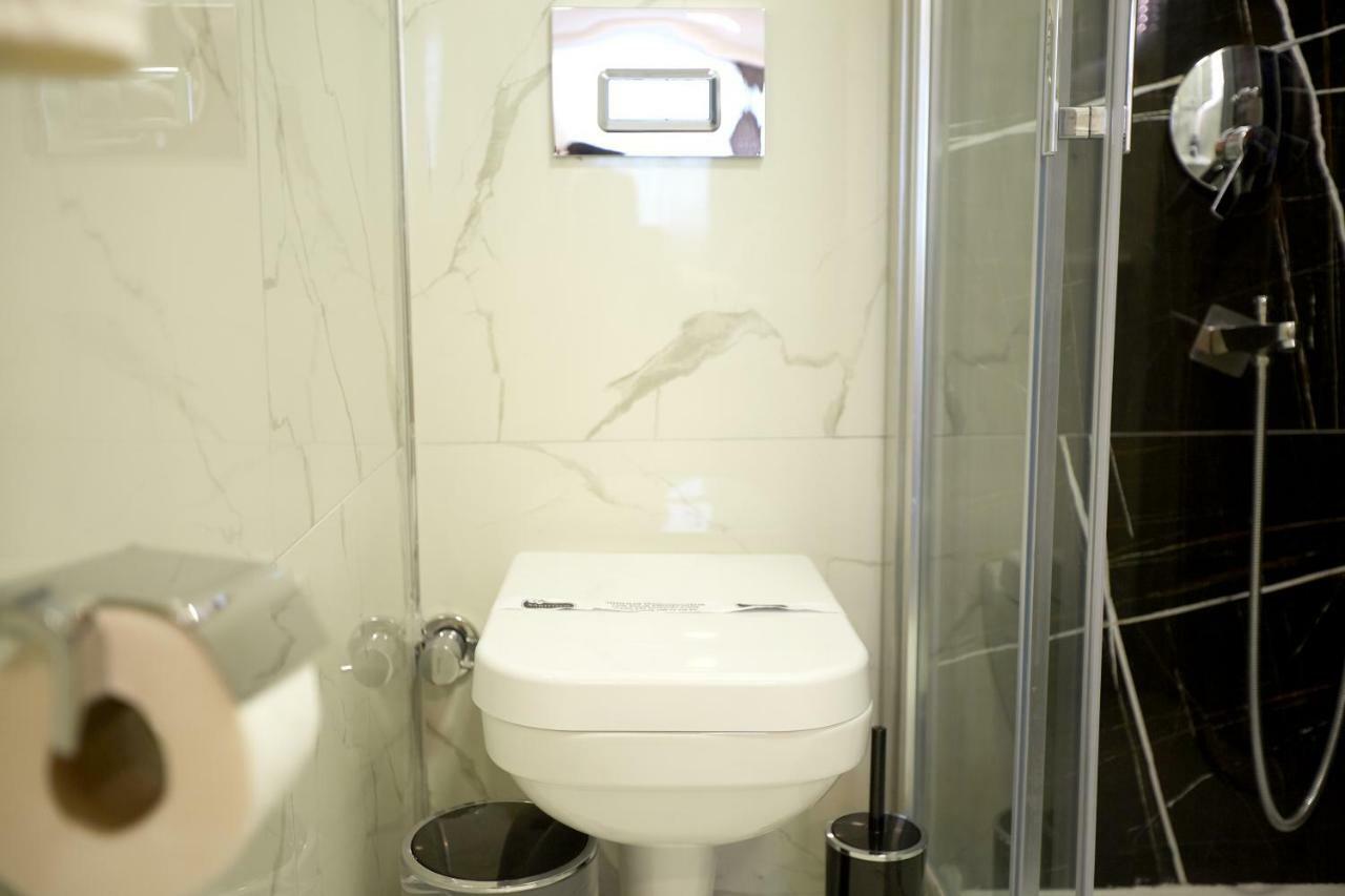 Kartal Palace Taksim Square Family Hotel Istanbul Ngoại thất bức ảnh