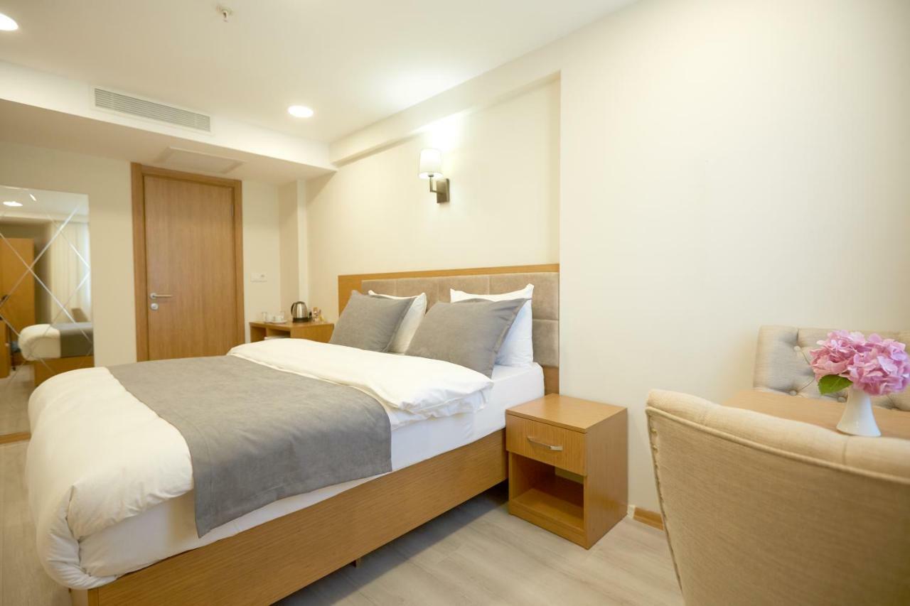 Kartal Palace Taksim Square Family Hotel Istanbul Ngoại thất bức ảnh