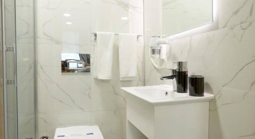 Kartal Palace Taksim Square Family Hotel Istanbul Ngoại thất bức ảnh